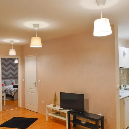 Апартаменты Grand Hills