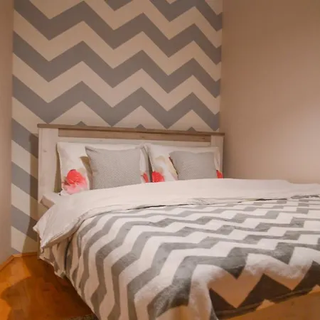 Апартаменты Grand Hills